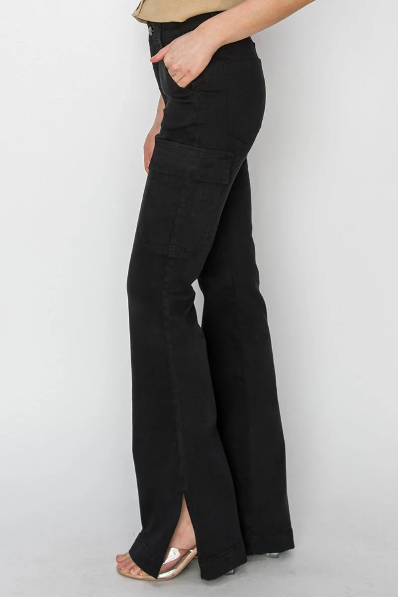 Black cargo pants with a slight stretch, featuring a side slit at the hem and a cropped cargo pocket.