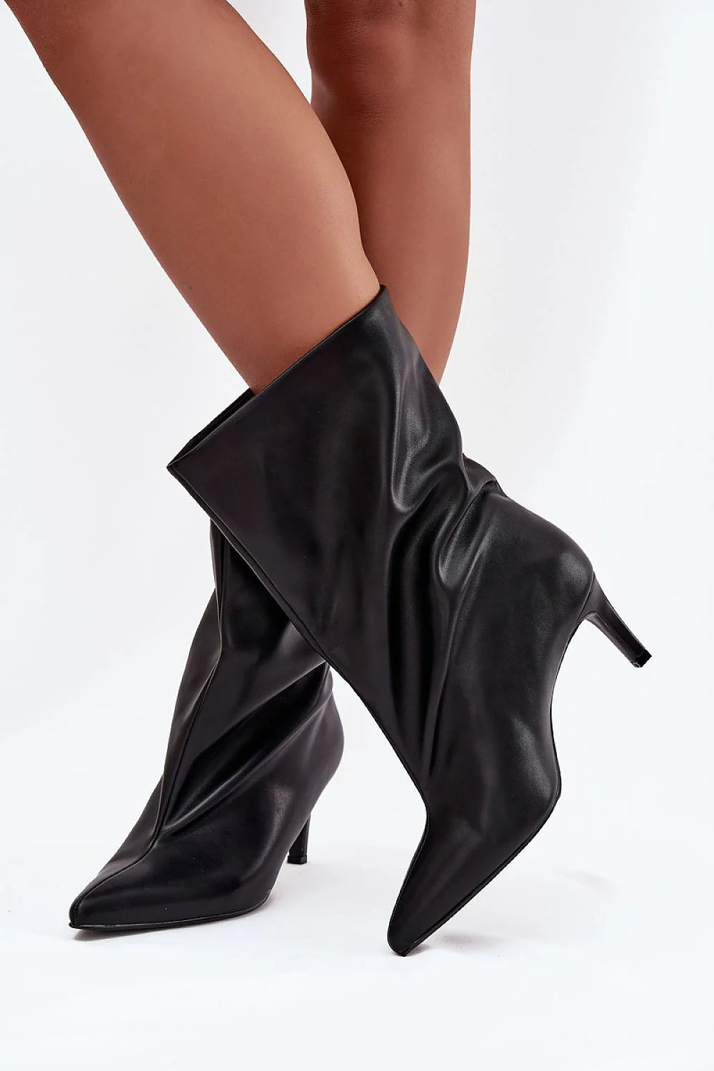 Heel boots Step in style