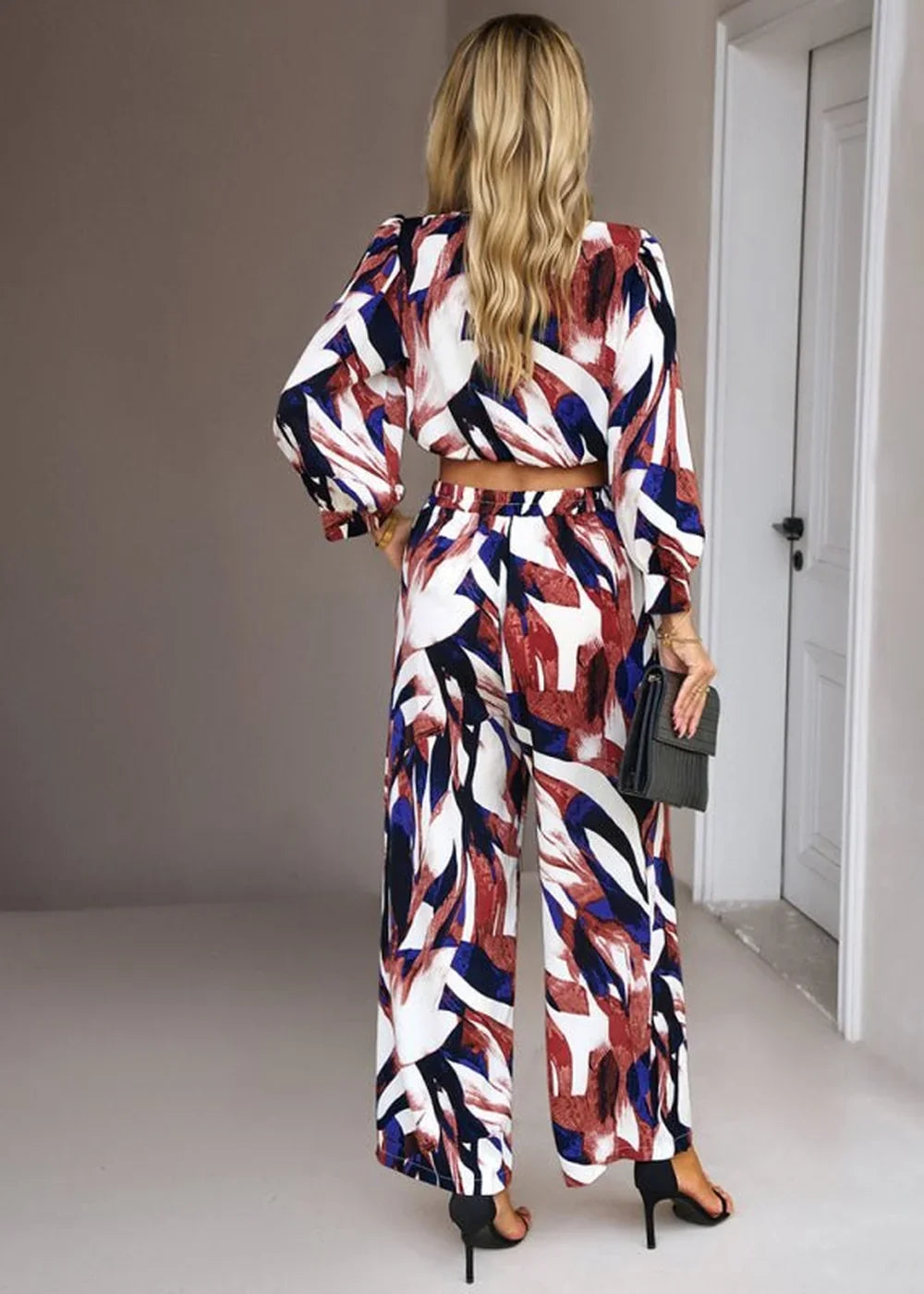 Rose printed two-piece suit