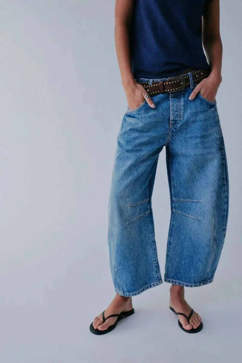 Black wide leg jeans with pockets