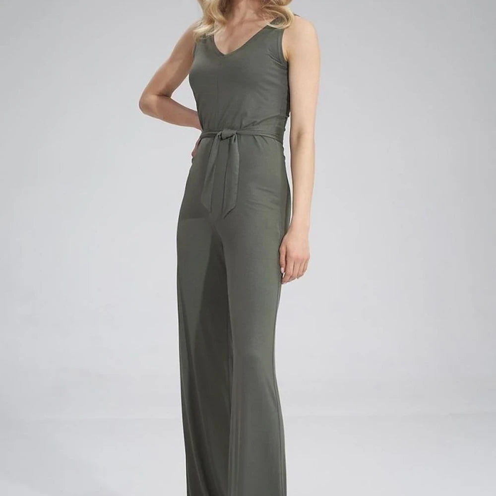 Sleeveless Jumpsuit with Sweetheart Neckline