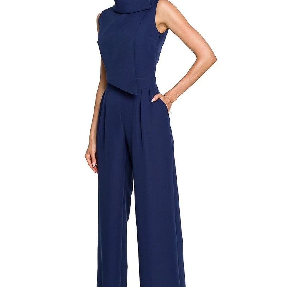 Elegant Wide-Leg Jumpsuit with Collar Detail