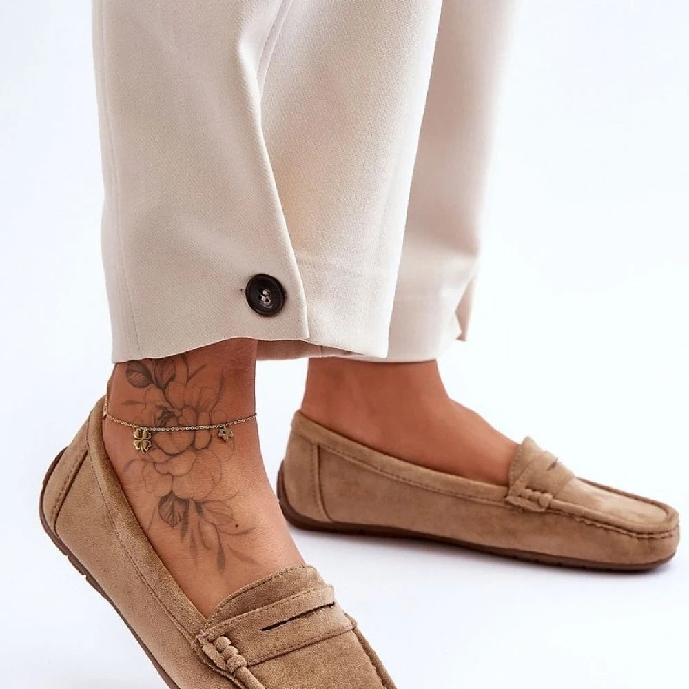 Mocassin Step in style