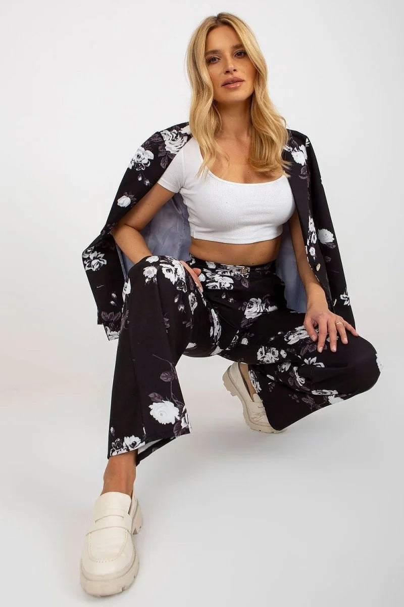 Green wide leg trousers