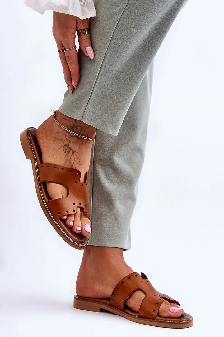 Women's Leather Flip-Flops with Flat Heel