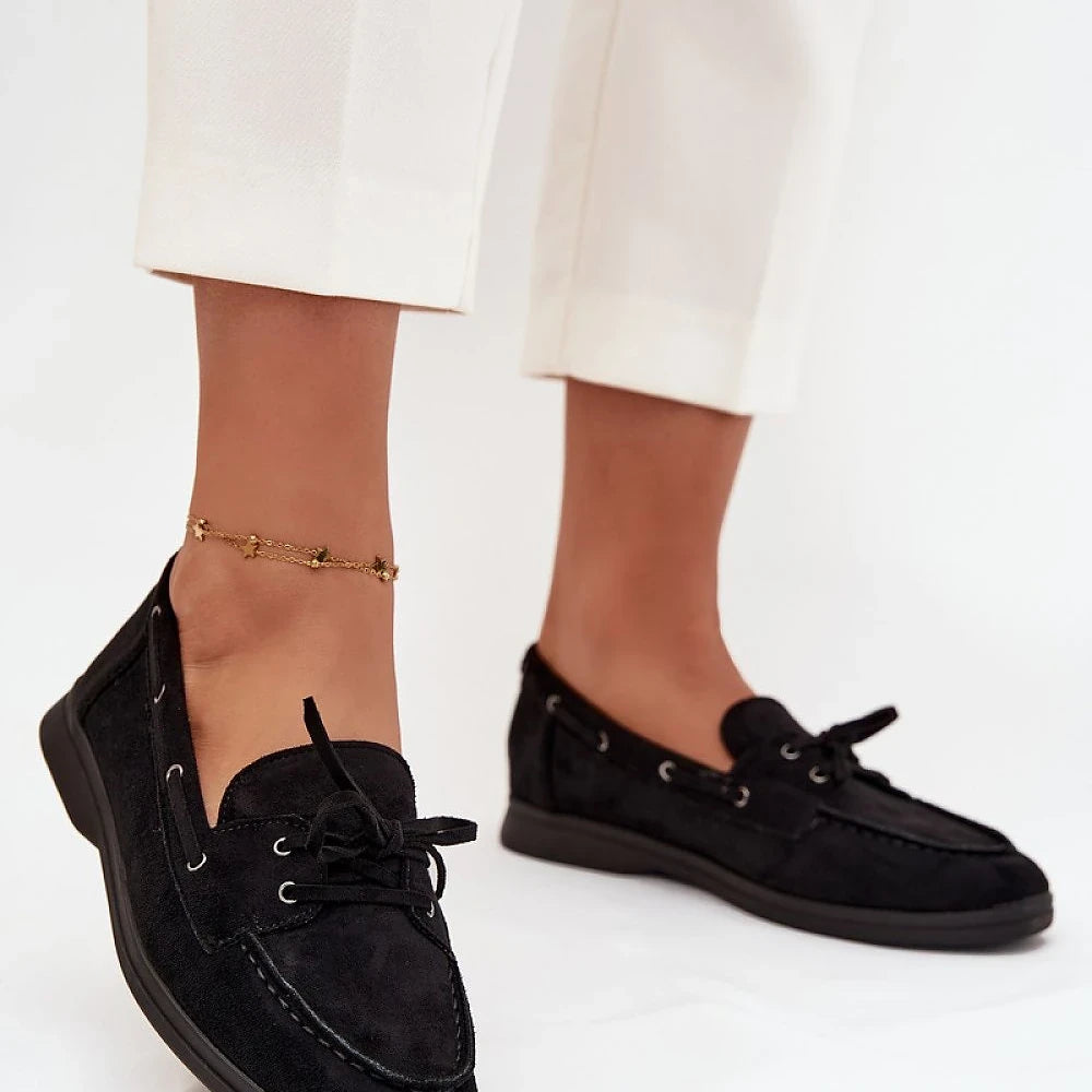 Mocassin Step in style