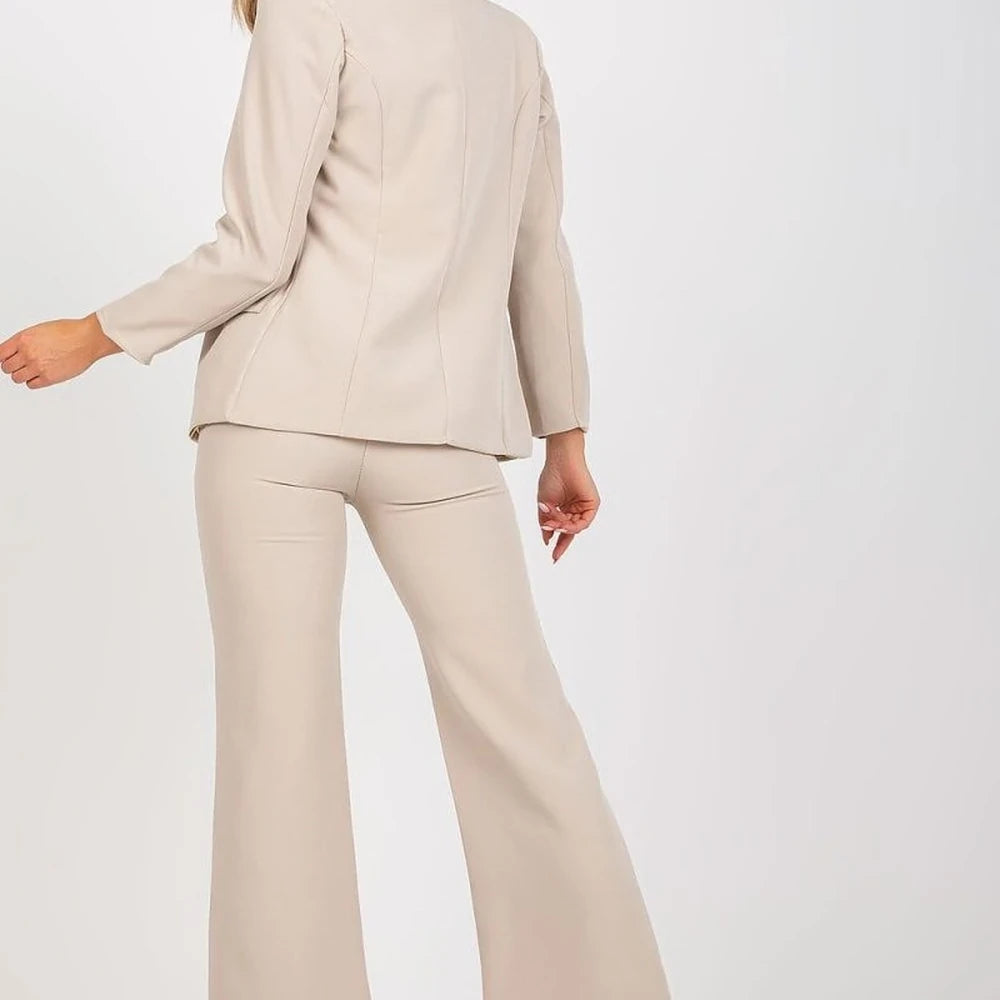 Lined Buttoned Blazer with Shoulder Pads