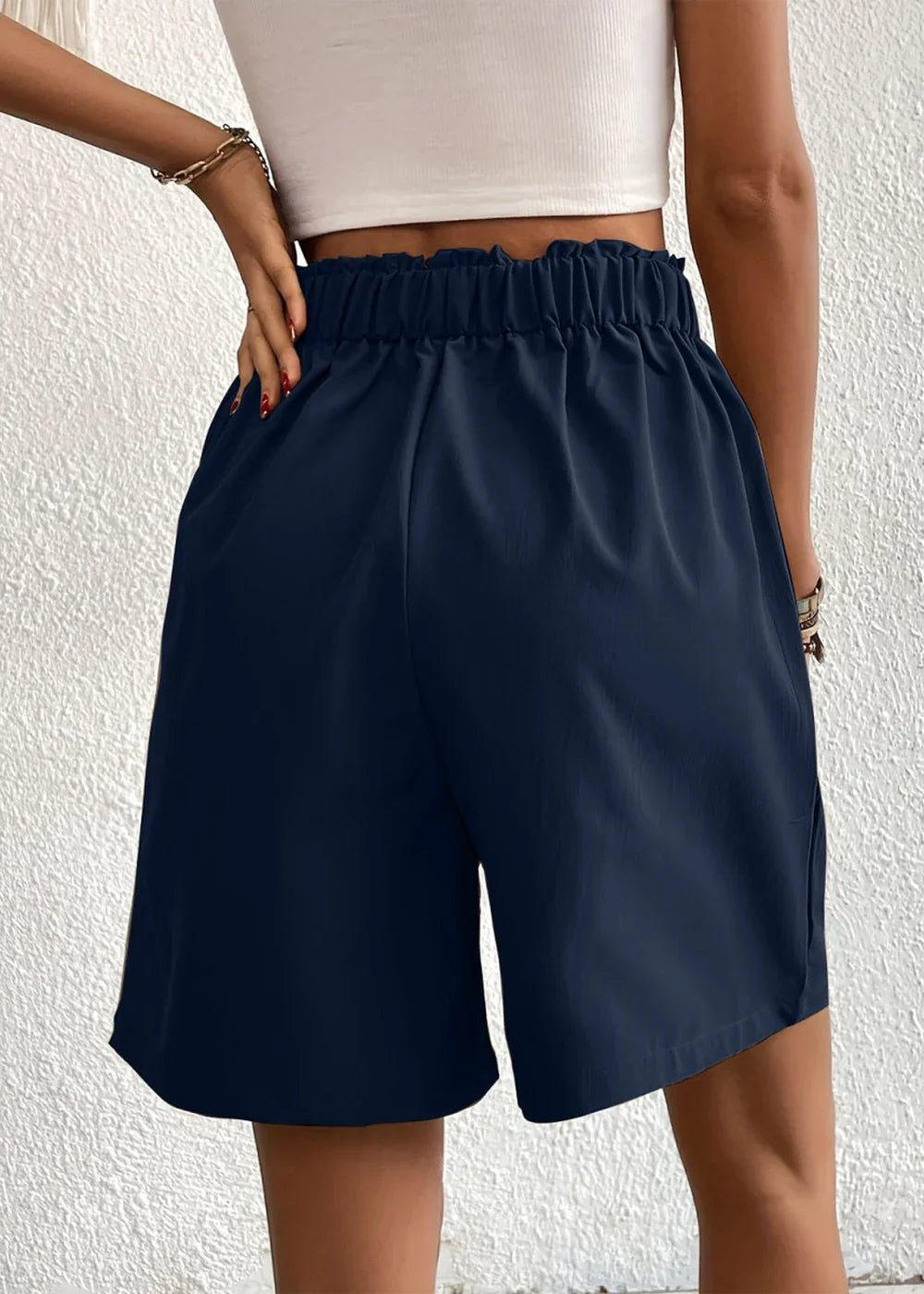Pocketed Drawstring Waist Shorts