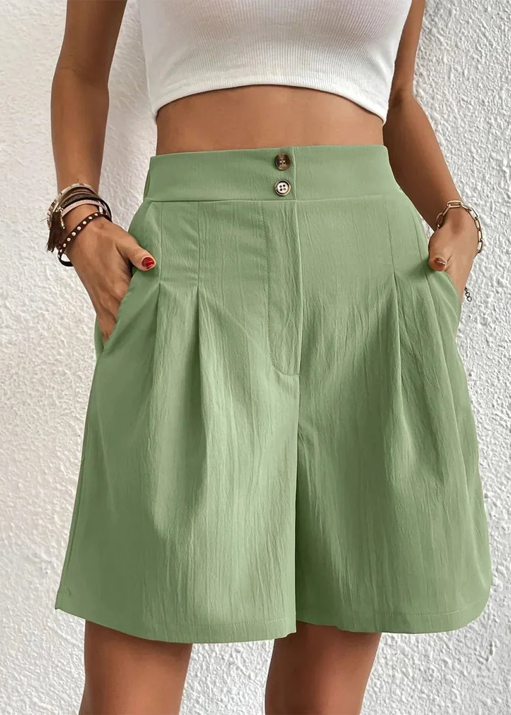 Pocketed Drawstring Waist Shorts