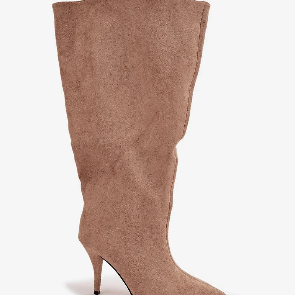 Heel boots Step in style