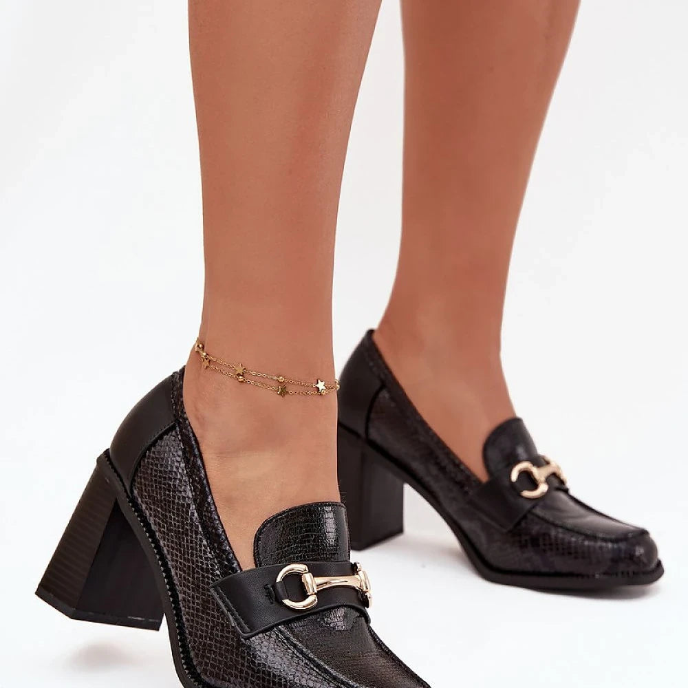 Heeled low shoes Step in style
