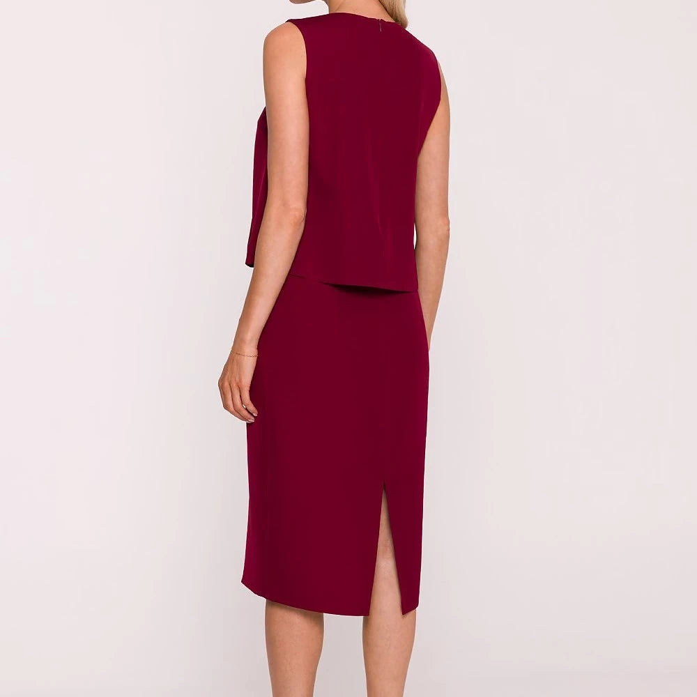 Elegant Pencil Dress with Lace Detail