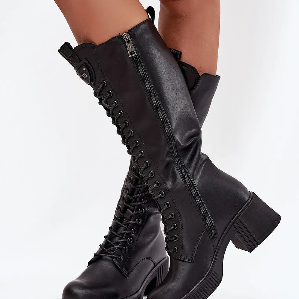 Heel boots Step in style