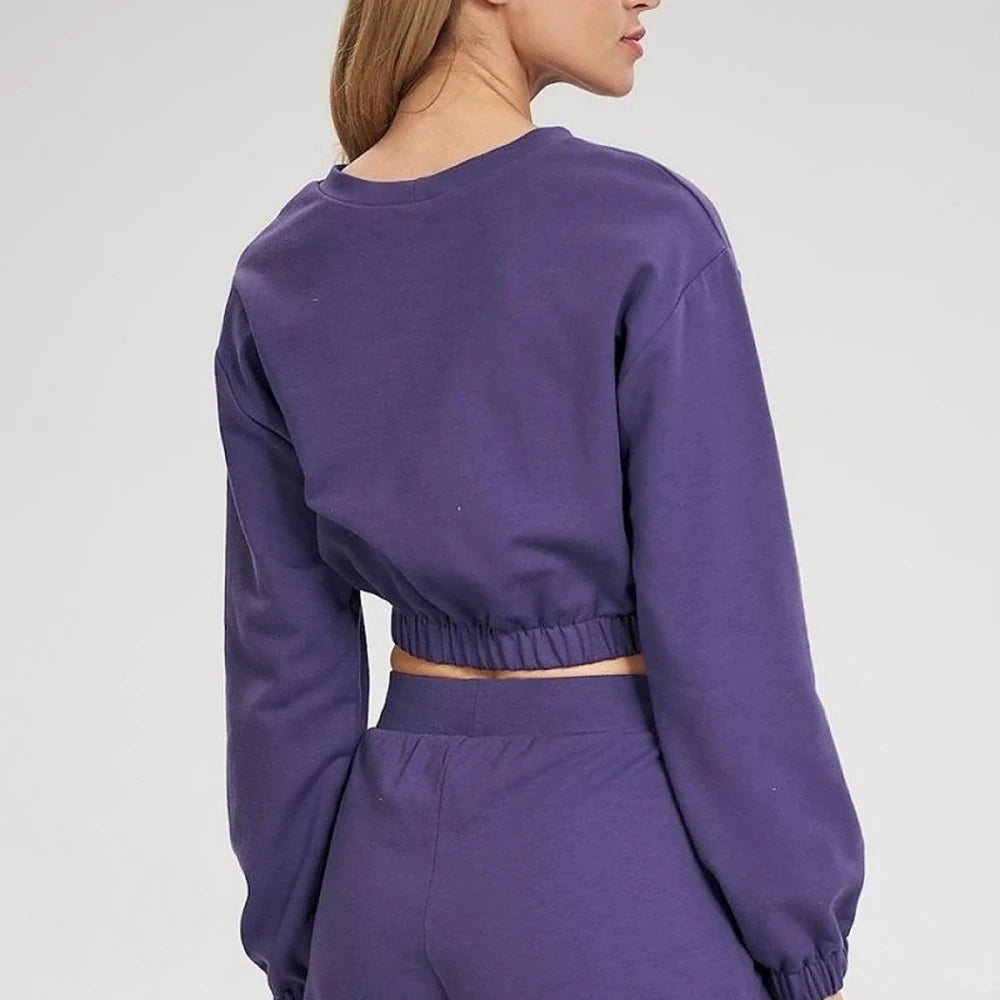 Cropped Long Sleeve Sweatshirt with Elastic Hem