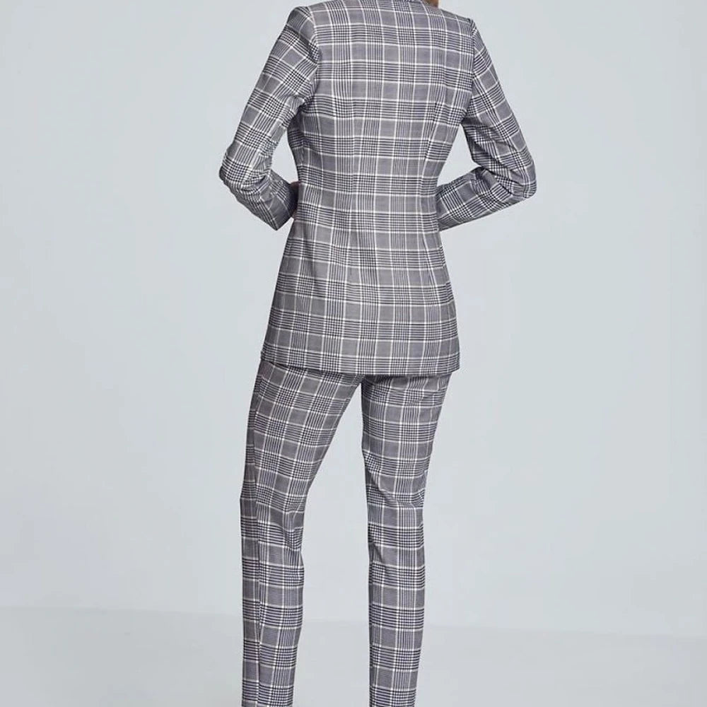 Fitted Shawl Collar Blazer