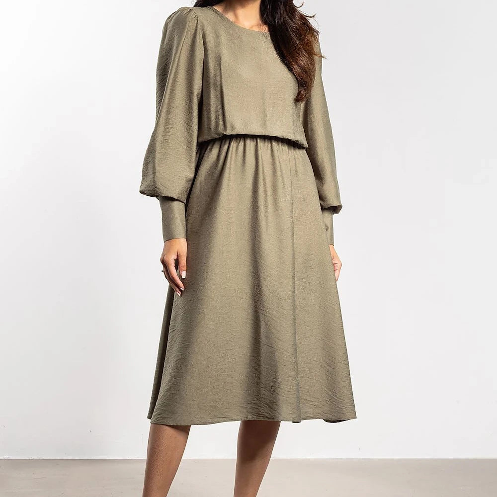 Midi Dress with Elastic Waist and Long Sleeves