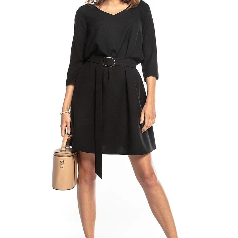 Trapeze Dress 3/4 Sleeve Pointed Neckline