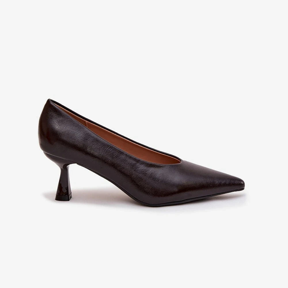 Heel pumps Step in style