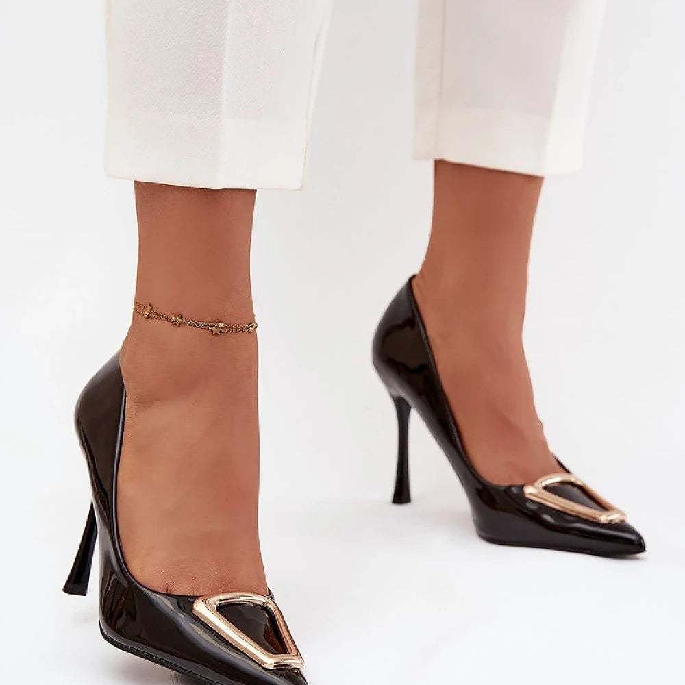 High heels Step in style