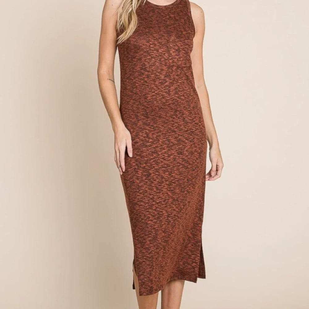 Rust Midi Dress with Round Neck and Slit