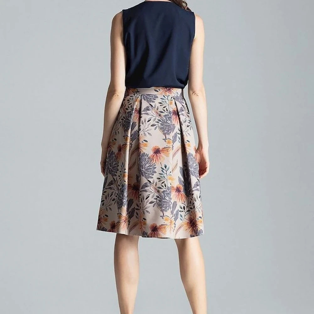 Contrast Pleated Midi Skirt with Asymmetric Slit