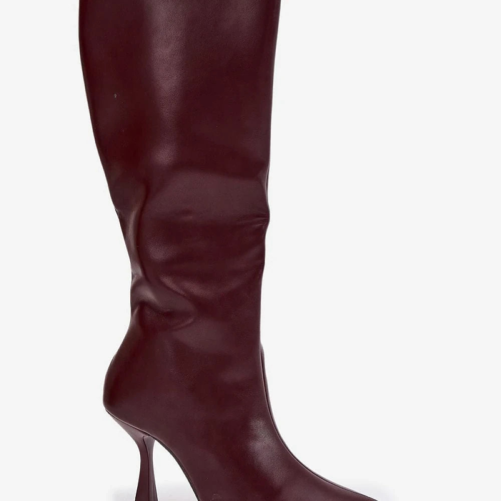 Heel boots Step in style