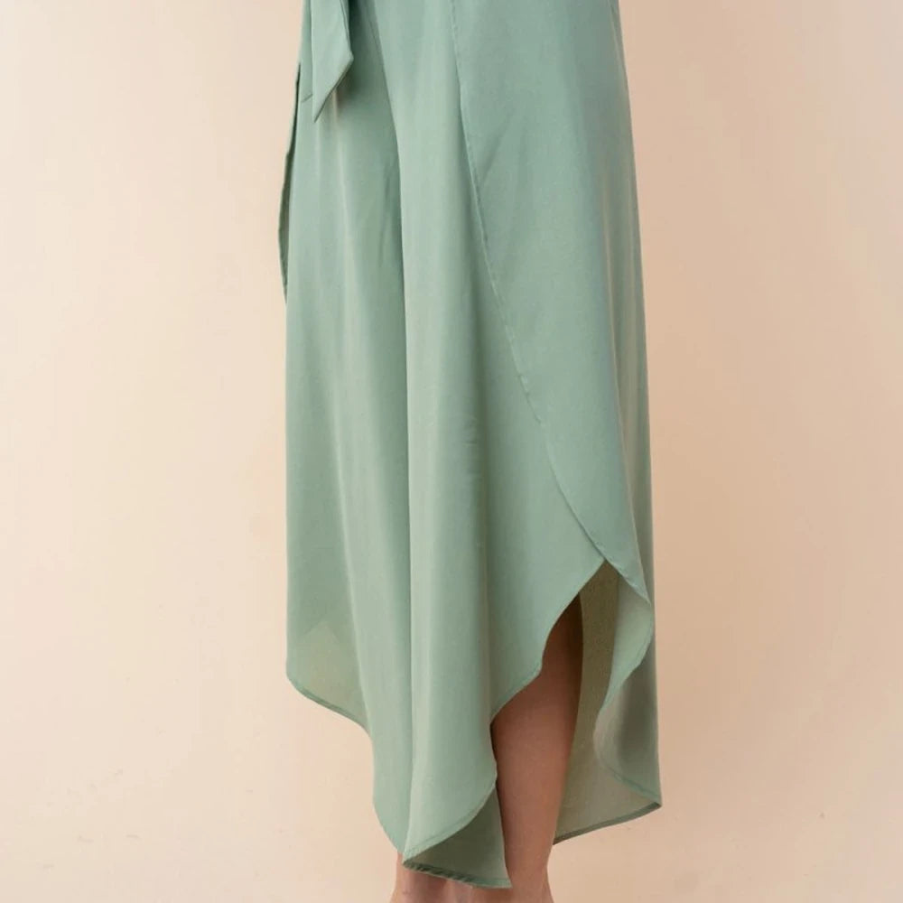 High Waisted Woven Pants with Tulip Hem