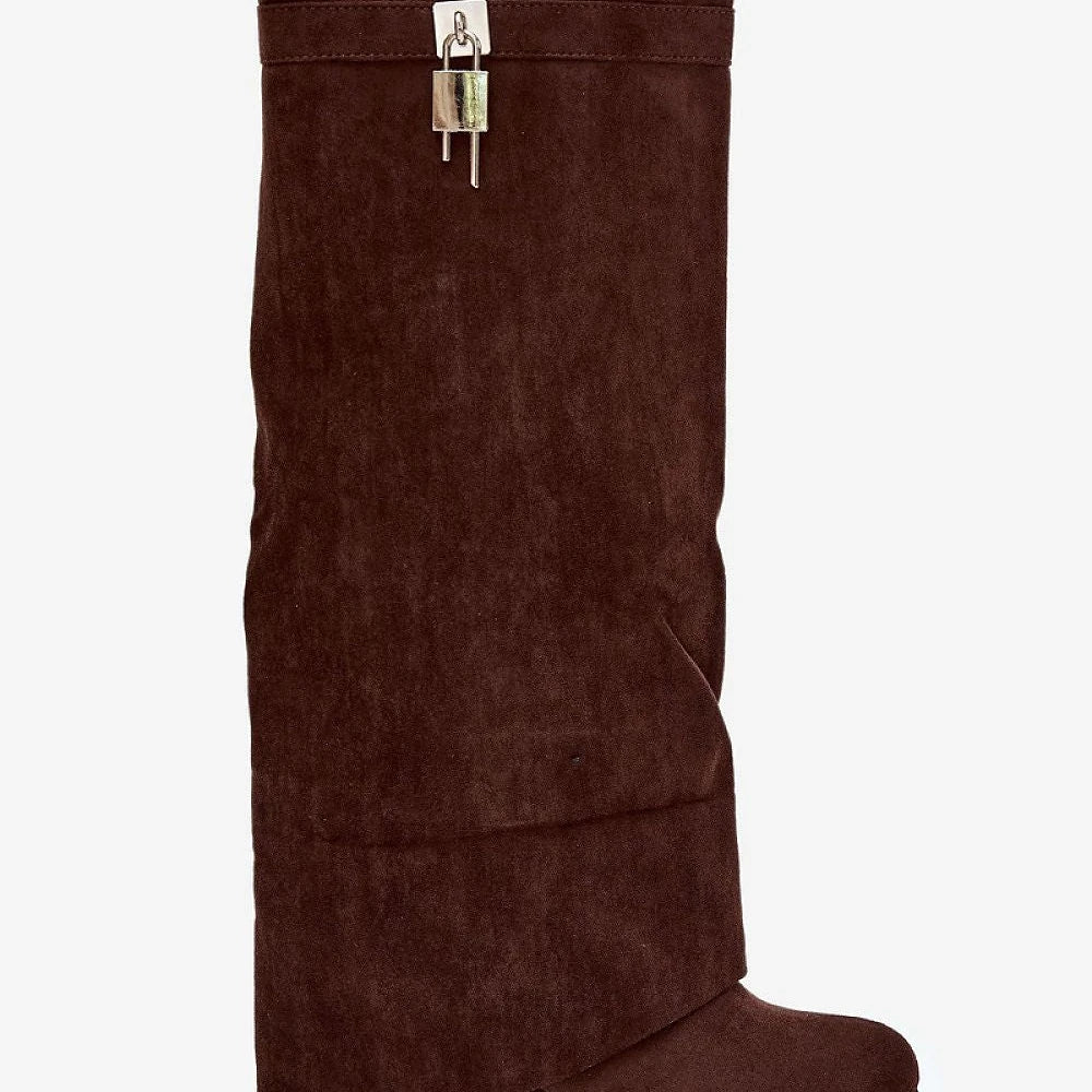 Buskin boots Step in style