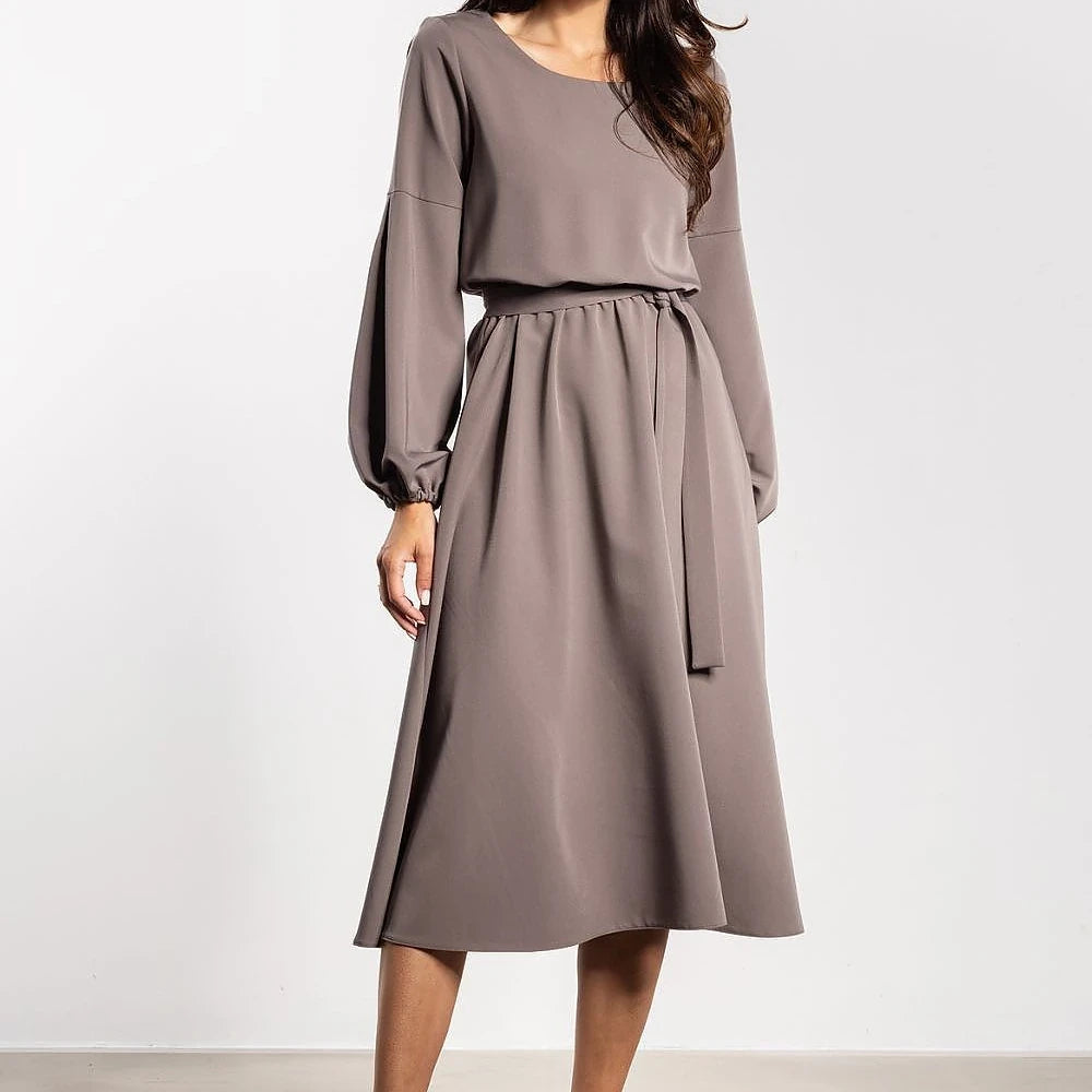Loose Cut Midi Dress with Belt