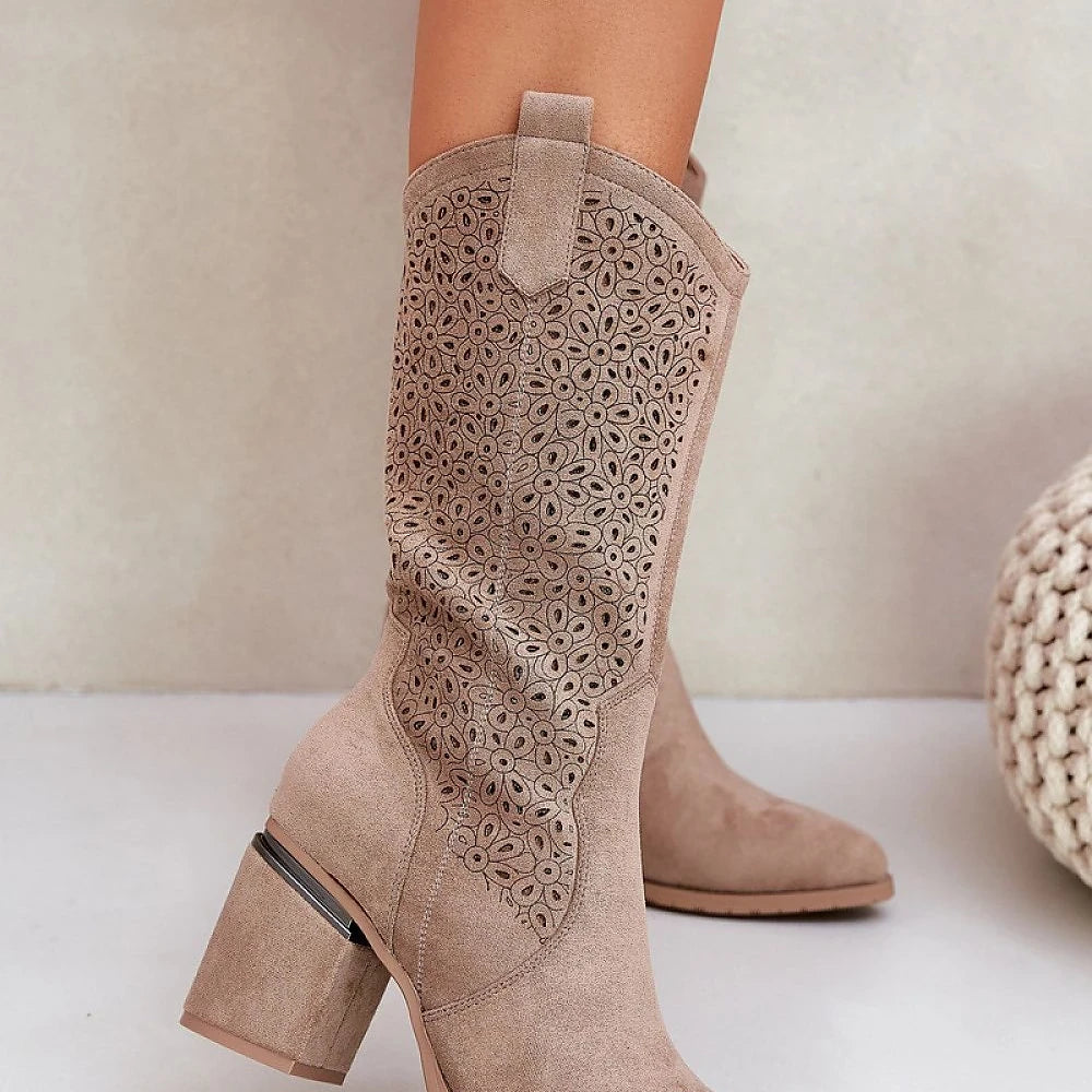 Open-work Boots Step in style