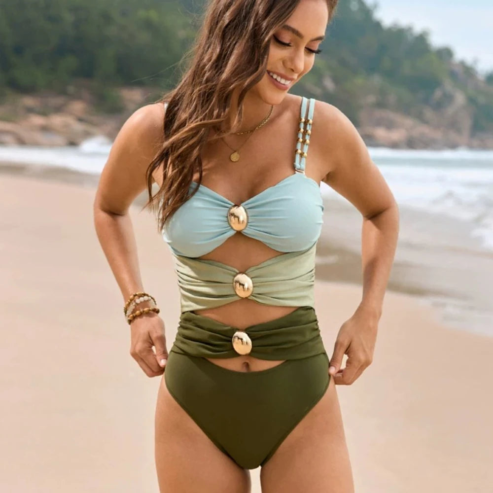 Color Block Sweetheart Neck One-Piece Swimsuit
