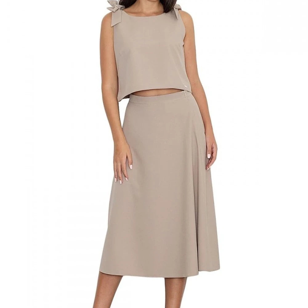 Stylish Skirt Set with Loose Top - Beige