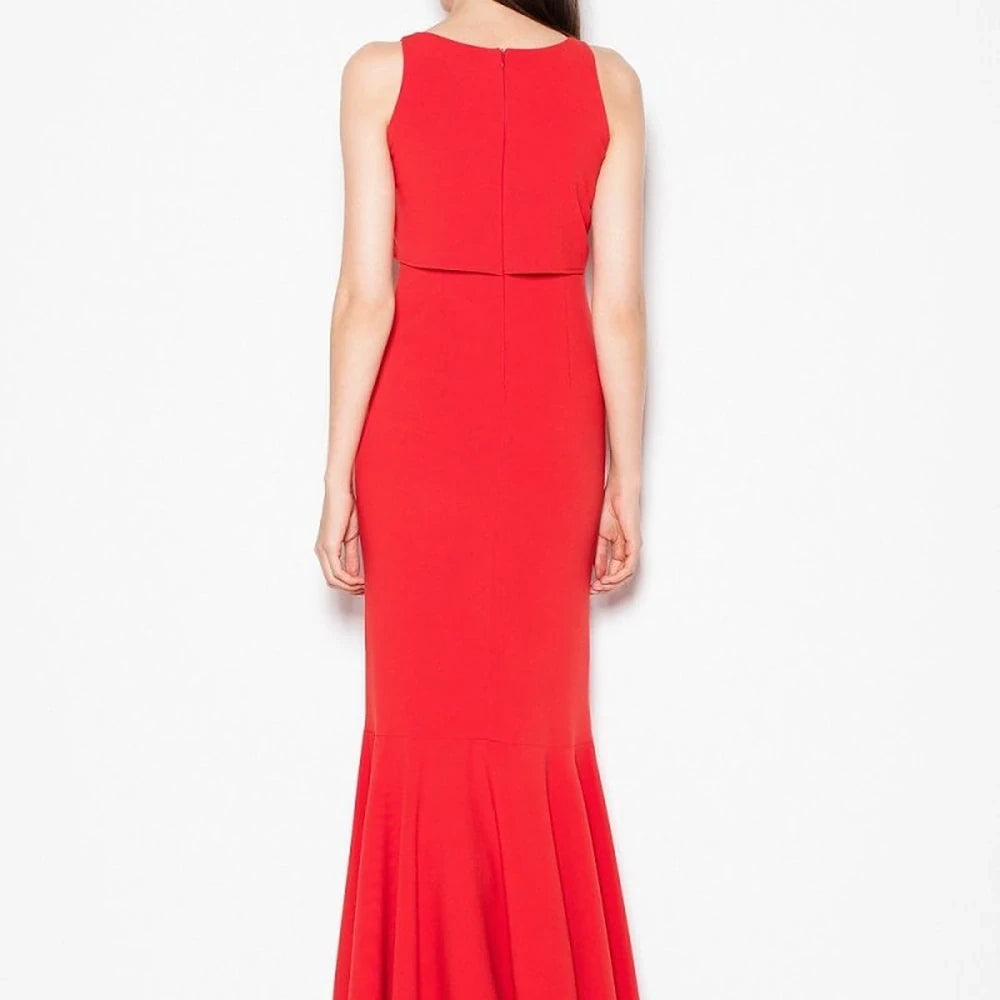Long Dress Venaton with Wide Hem
