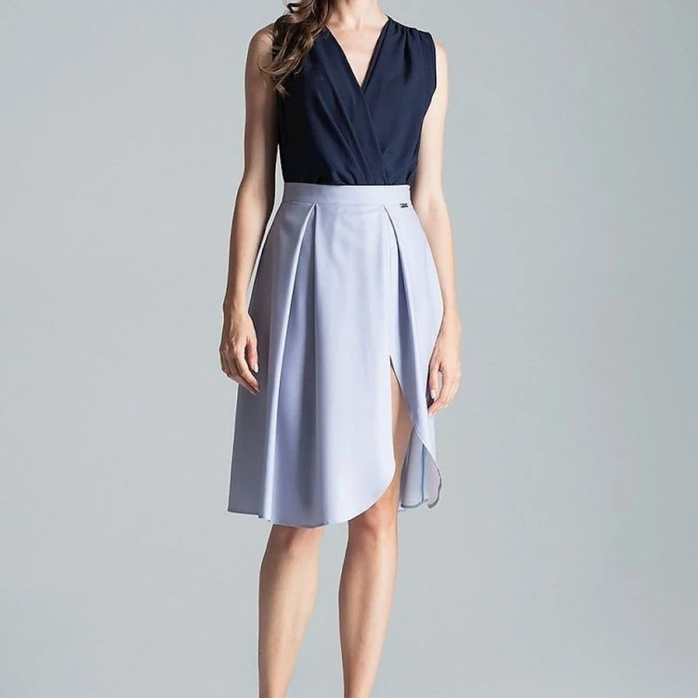 Contrast Pleated Midi Skirt with Asymmetric Slit