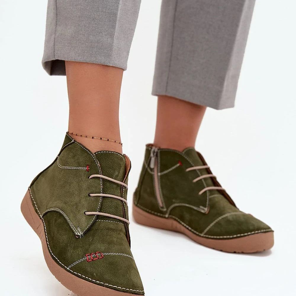 Half shoes Step in style