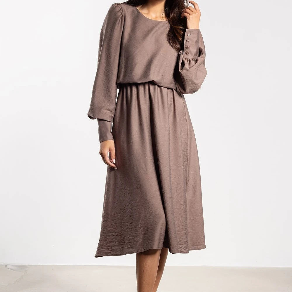 Midi Dress with Elastic Waist and Long Sleeves
