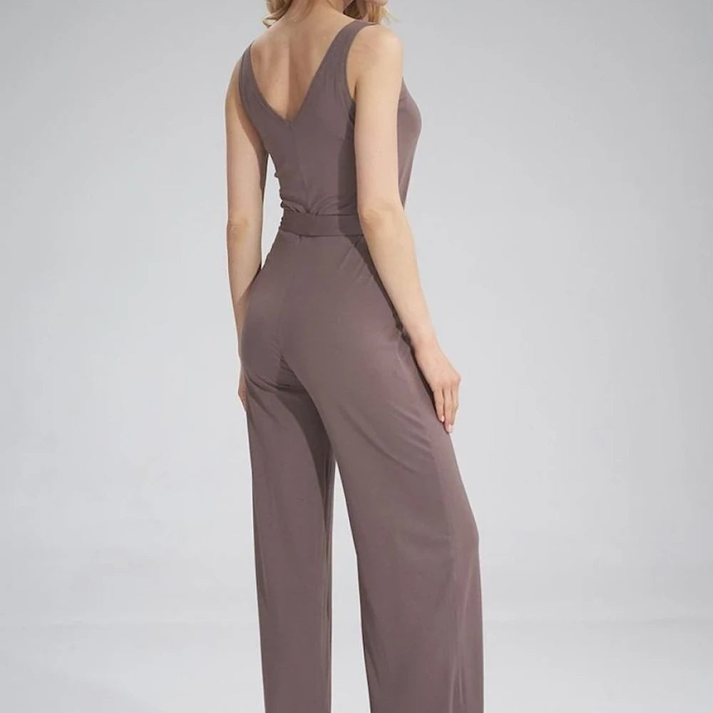 Sleeveless Jumpsuit with Sweetheart Neckline
