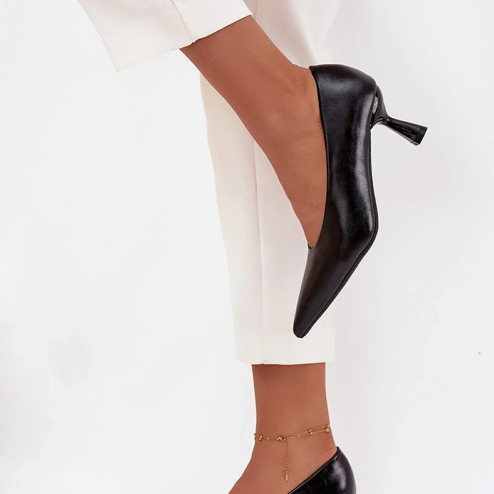 Heel pumps Step in style
