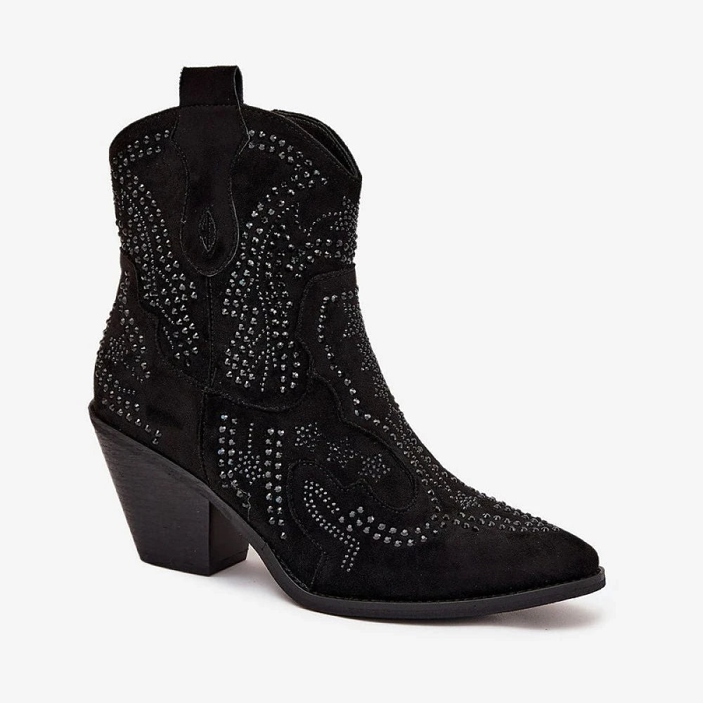 Heel boots Step in style