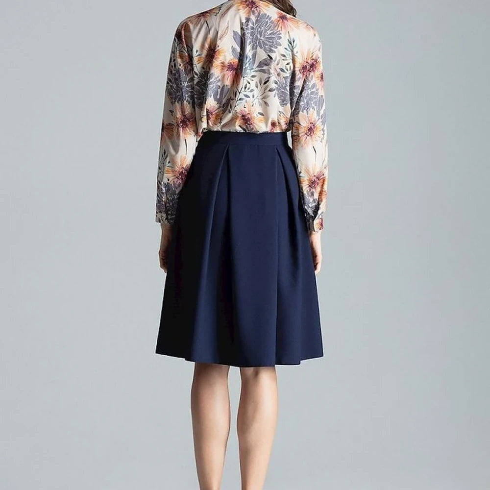 Contrast Pleated Midi Skirt with Asymmetric Slit