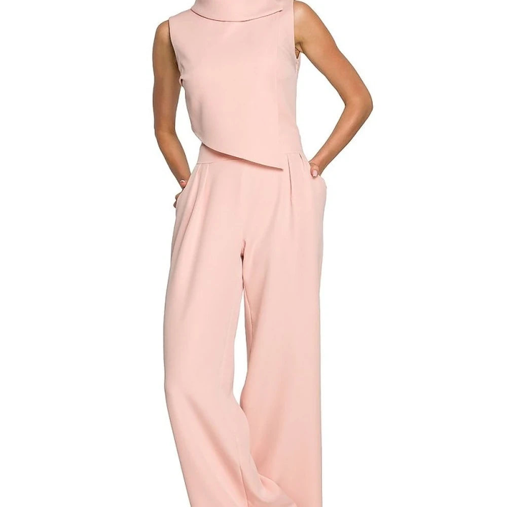 Elegant Wide-Leg Jumpsuit with Collar Detail