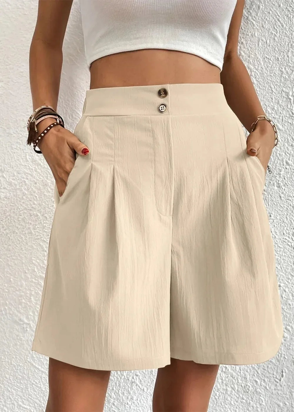 Pocketed Drawstring Waist Shorts