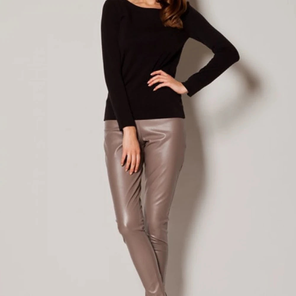 Stylish Jumper Sweater in Casual Style with Long Sleeves and Boat Neckline