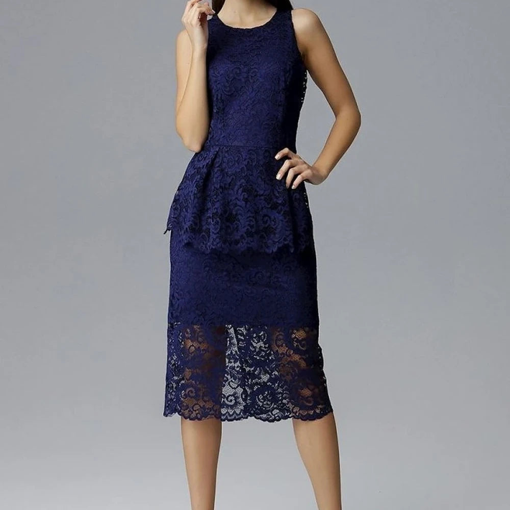 Sleeveless Lace Evening Dress with Basque