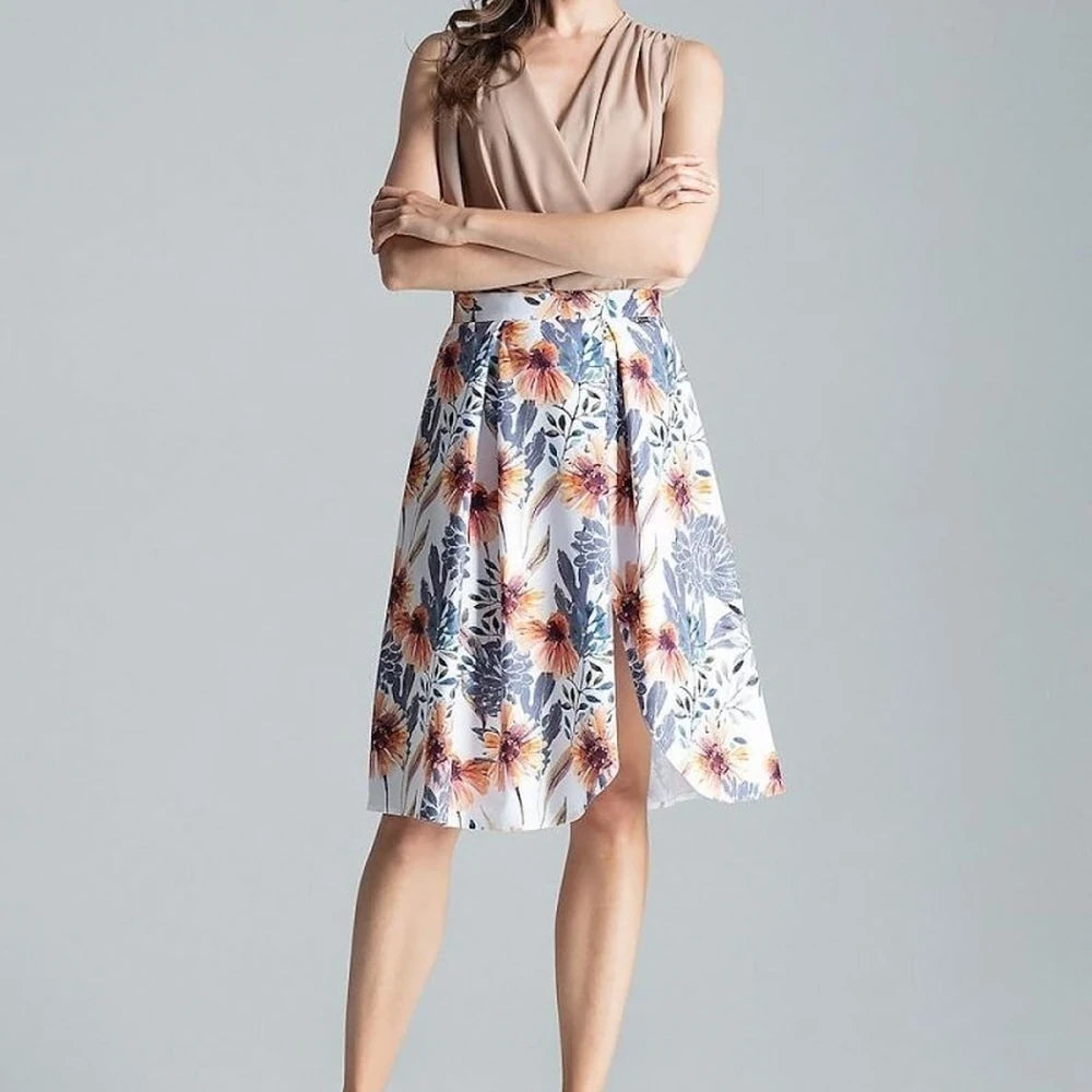 Contrast Pleated Midi Skirt with Asymmetric Slit