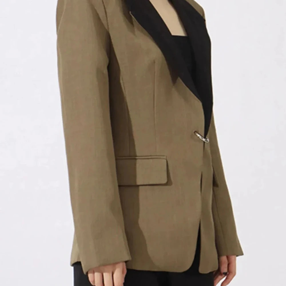 Contrast Lapel Collar Long Sleeve Blazer