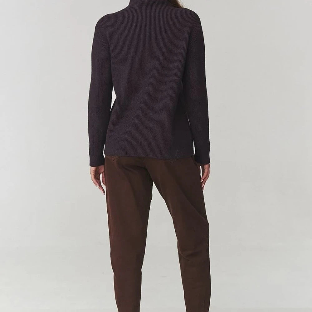 Women's Ribbed Knit Turtleneck Sweater