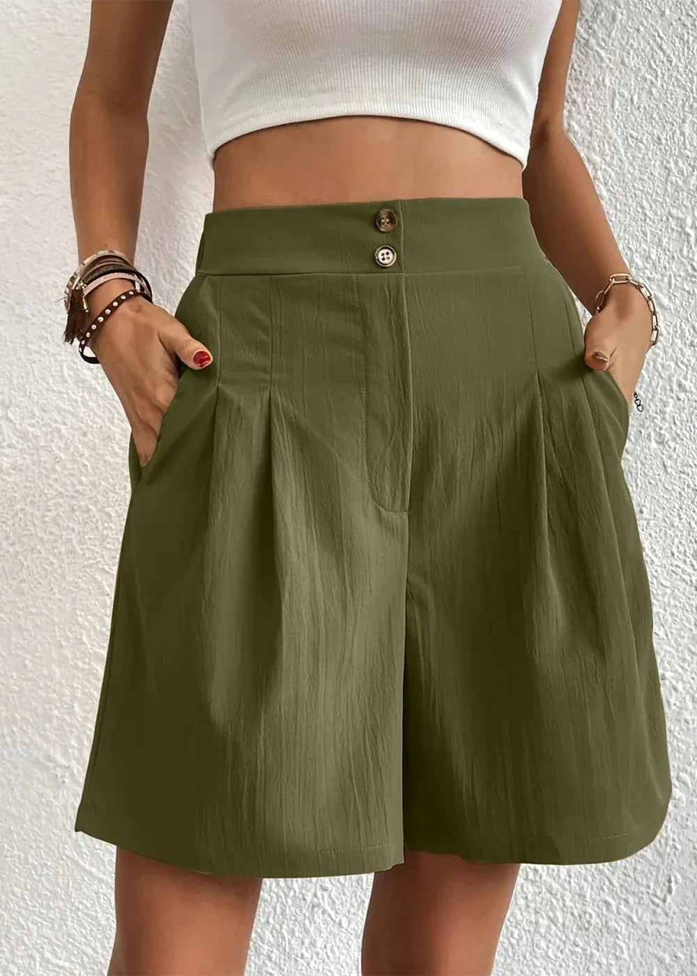 Pocketed Drawstring Waist Shorts