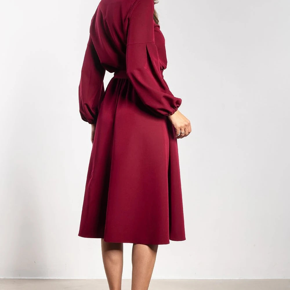 Loose Cut Midi Dress with Belt