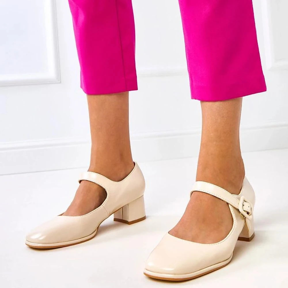 Heel pumps Solea